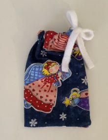 4.5 x 7 inch cotton small drawstring gift bag navy blue with country style angels holding gifts